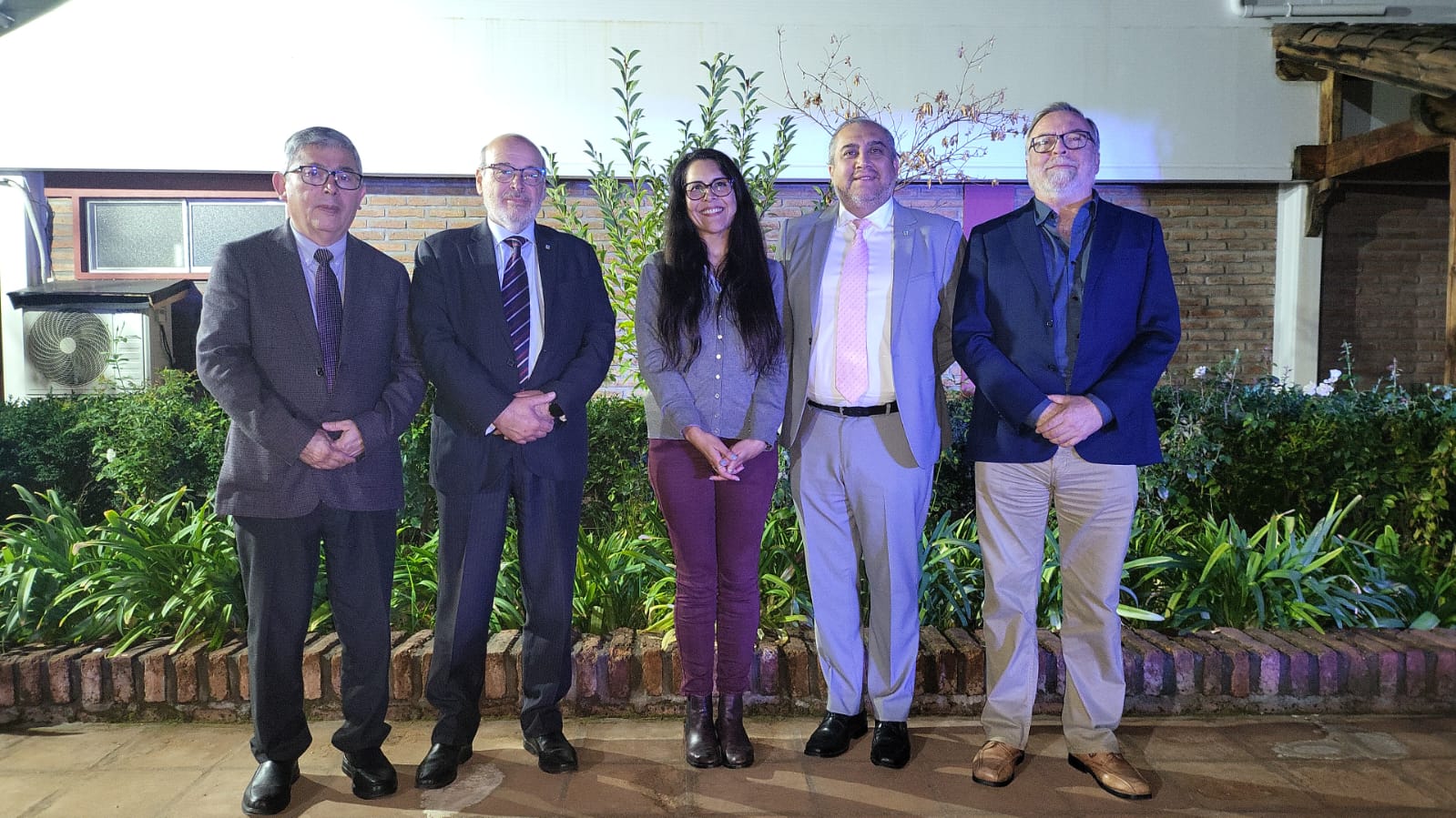 San Fernando vivió una jornada cultural en torno a Gabriela Mistral con destacado conversatorio de autores nacionales